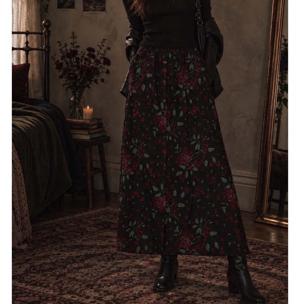Vtg y2k 90s Floral Maxi Skirt Womens sz S Faux Button Whimsigoth practical magic